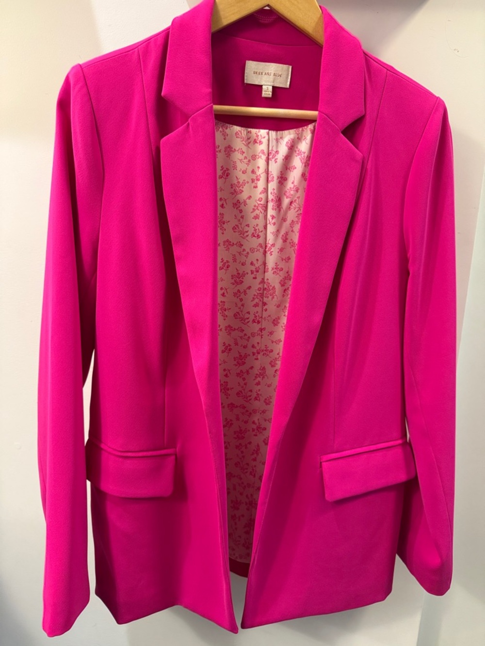 Skies Are Blue Vibrant Hot Pink Open-Front Blazer